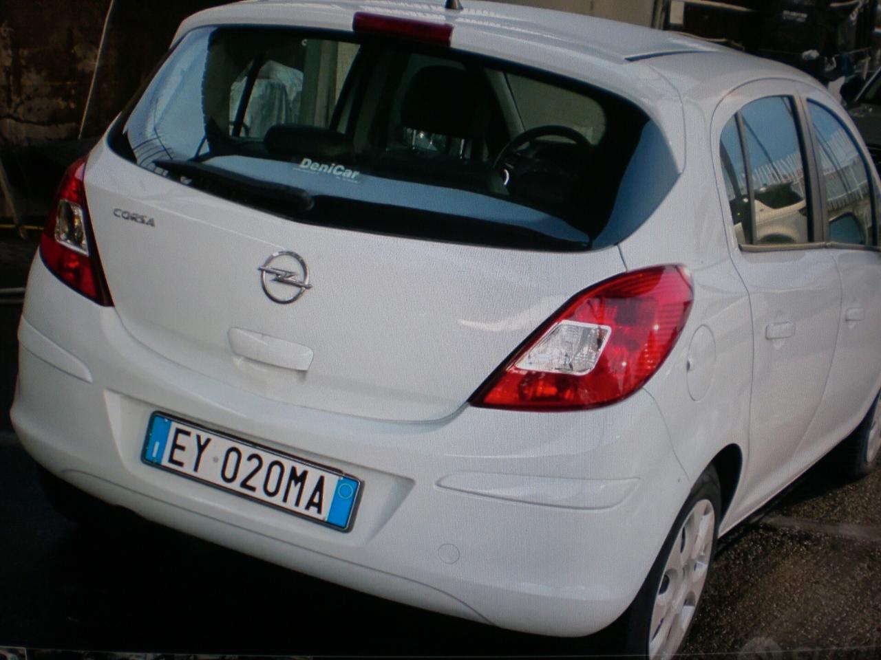 Opel Corsa 1.2 5 porte Cosmo GPL PELLE