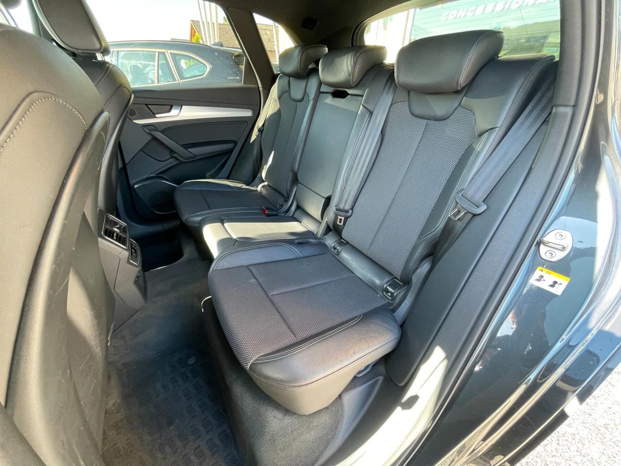 Audi Q5 S-LINE 40 TDI quattro S tronic 190cv
