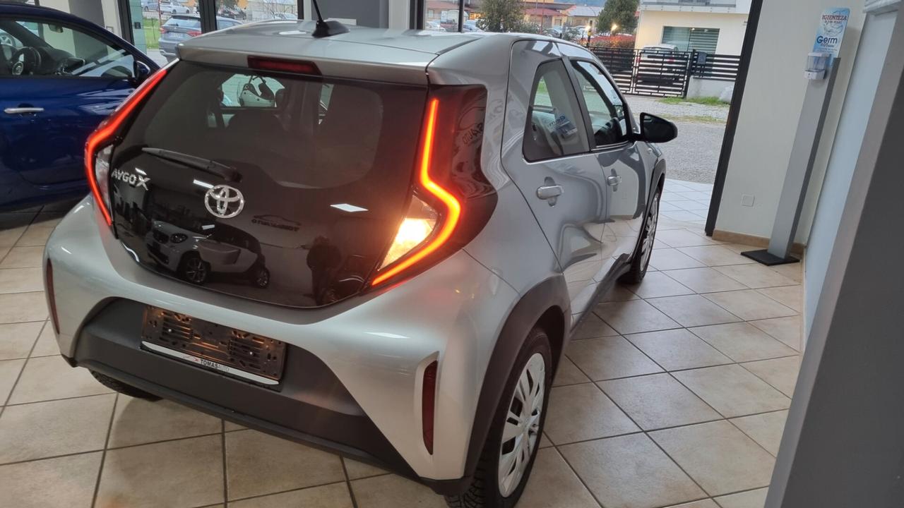 Toyota Aygo X 1.0 VVT-i 72 CV 5 porte Active