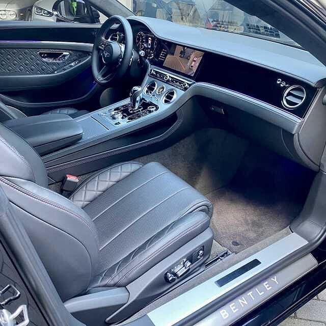 Bentley Continental GT V8 GT V8 MULLINER. IVA 22%