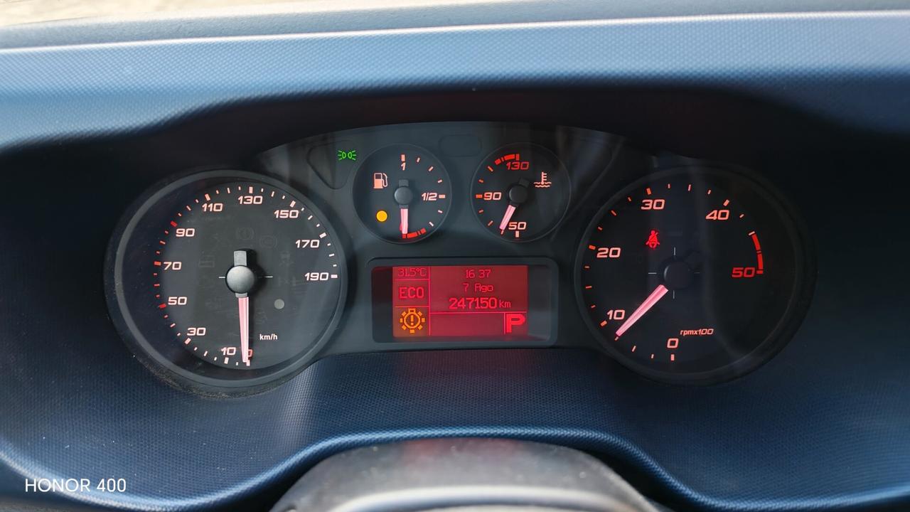 Iveco Daily 2.3 HPT DIESEL L2 H2 2017 AUTOMATICO EURO 6