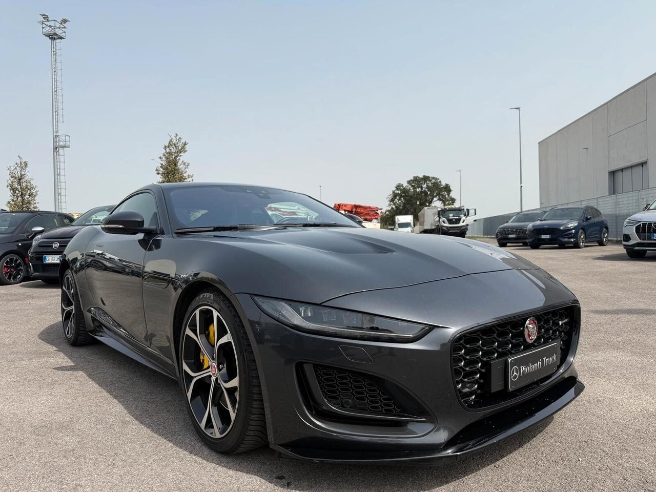 Jaguar F-Type 2.0 aut. Coupé R-Dynamic Black