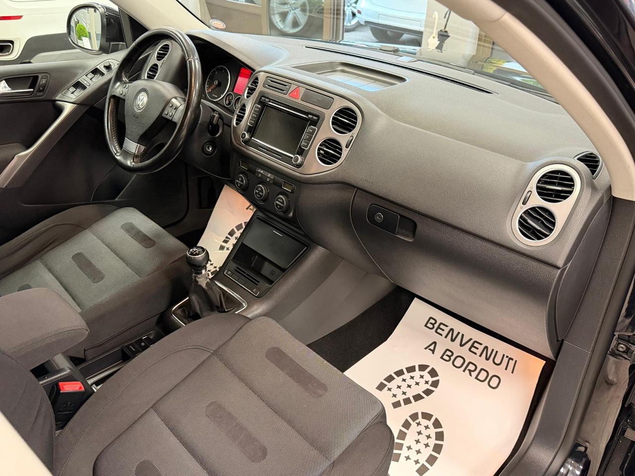 Volkswagen Tiguan 2.0 16V TDI DPF Sport & Style