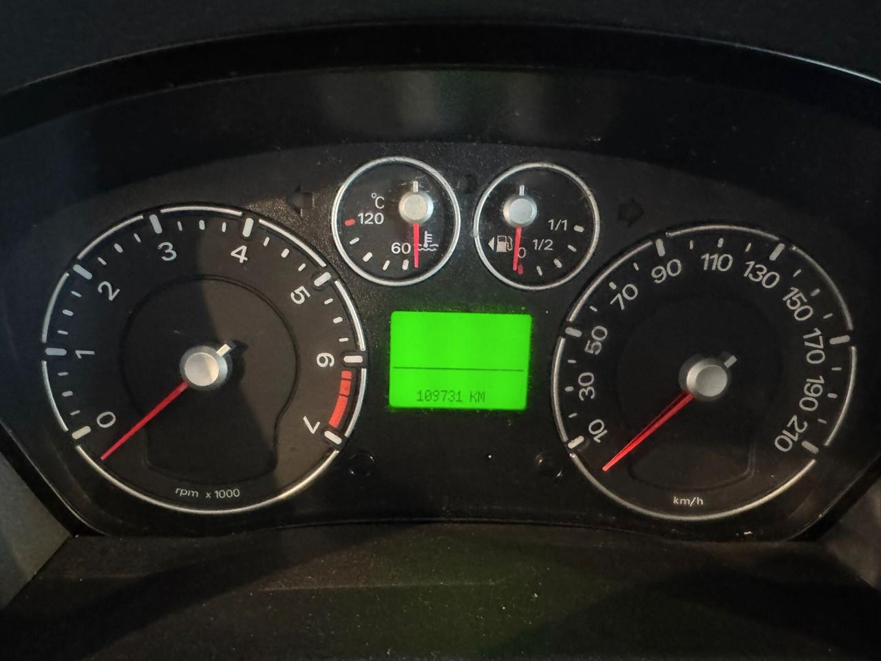 Ford Fusion 1.4 16V 5p. Titanium