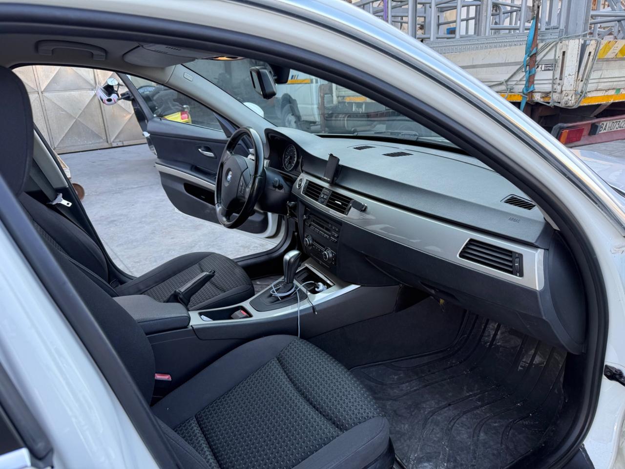 Bmw 320 320d cat xDrive Touring Attiva