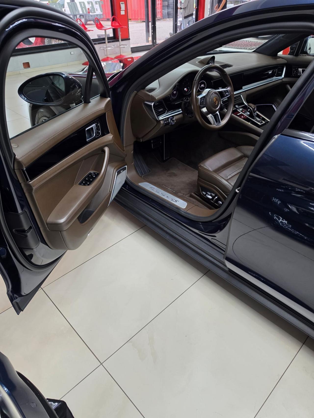 Porsche Panamera 4.0 4S Diesel