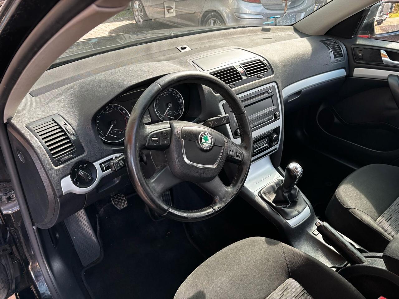 Skoda Octavia 1.6 TDI CR F.AP. Wagon Ambition IDONEA PER NEOPATENTATI PERMUTABILE
