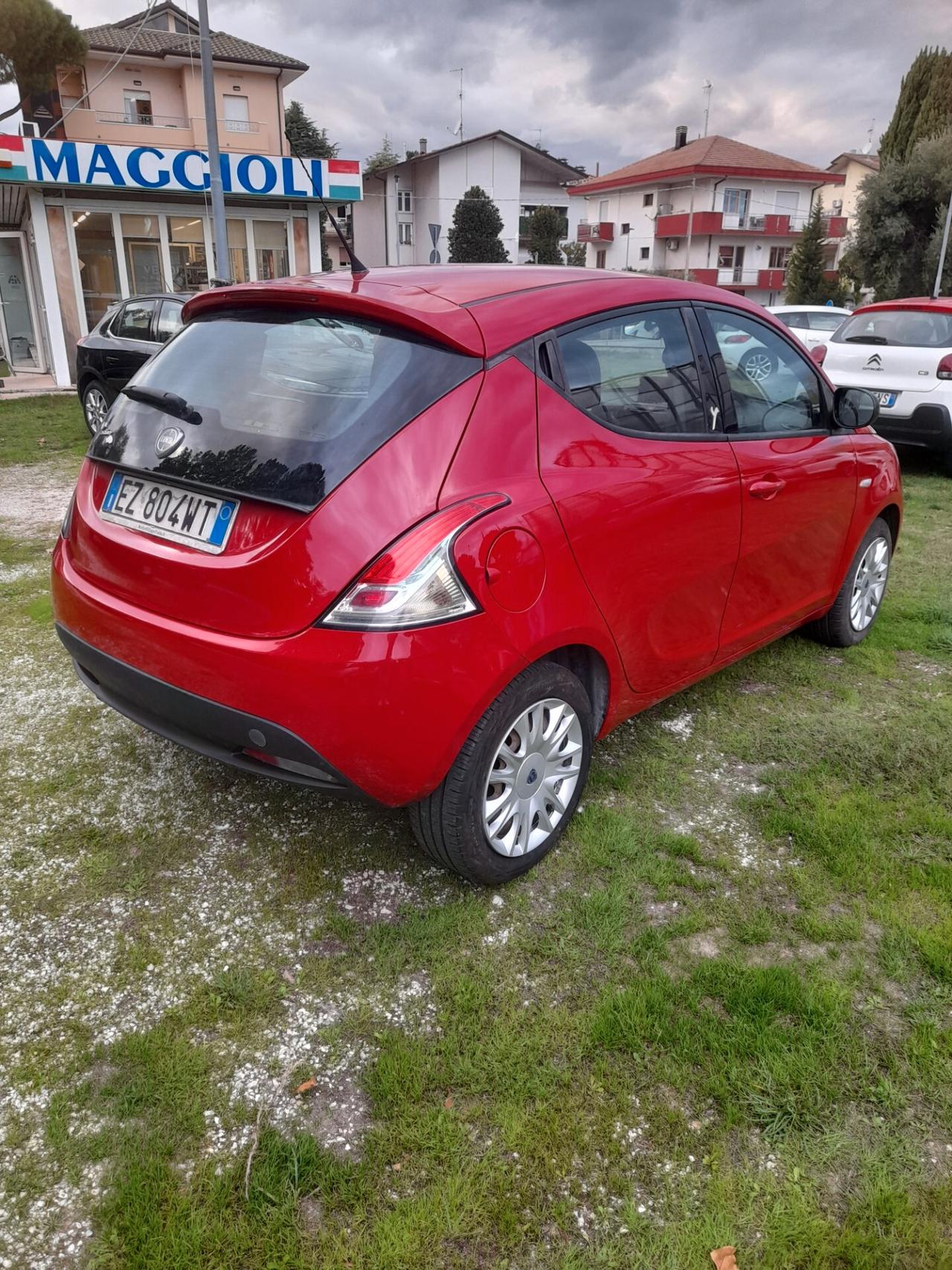 Lancia Ypsilon 1.2 69 CV 5 porte GPL