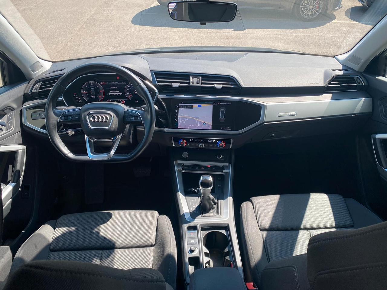 Audi Q3 40 TDI quattro S tronic Business