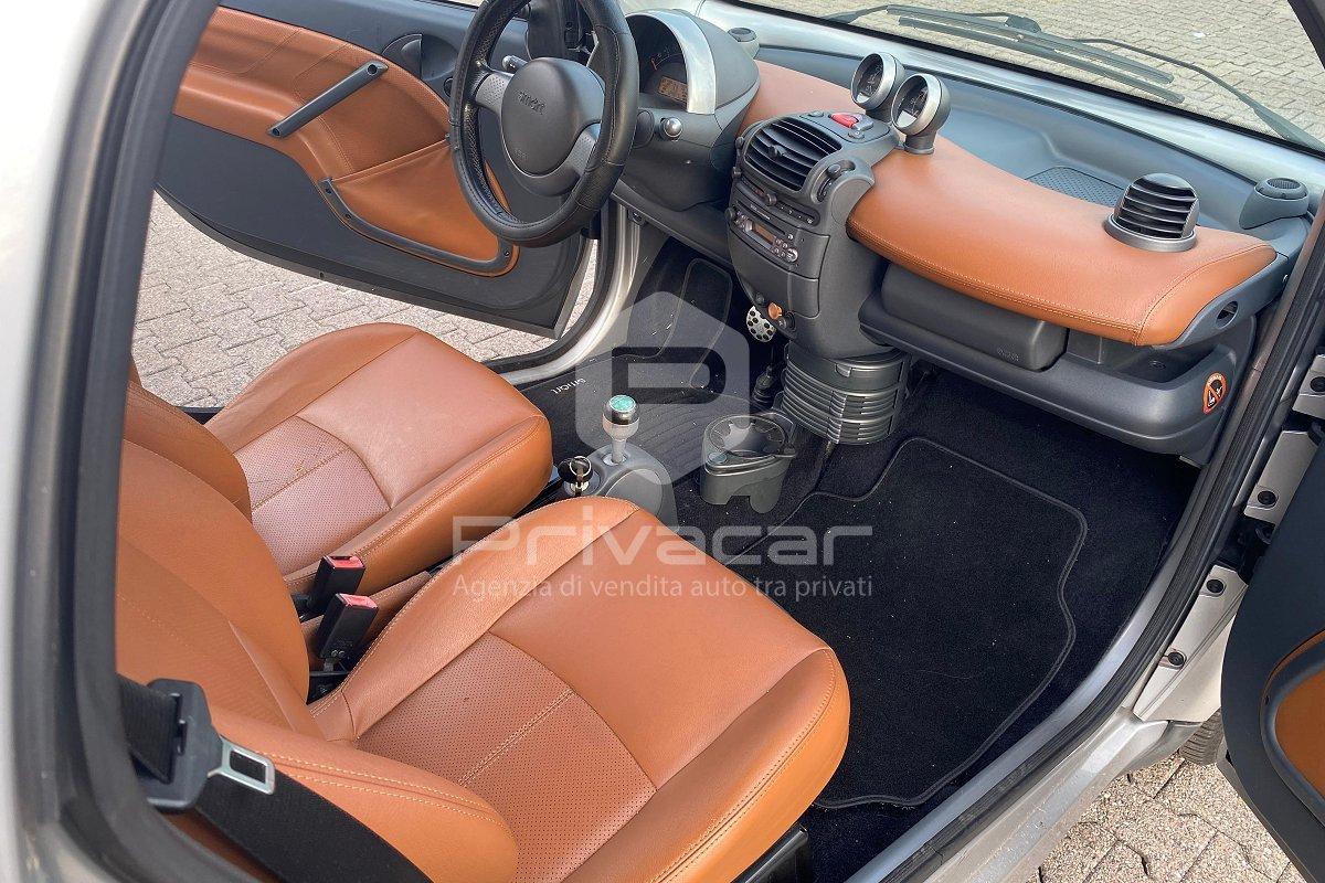 SMART fortwo 700 coupé passion (45 kW)