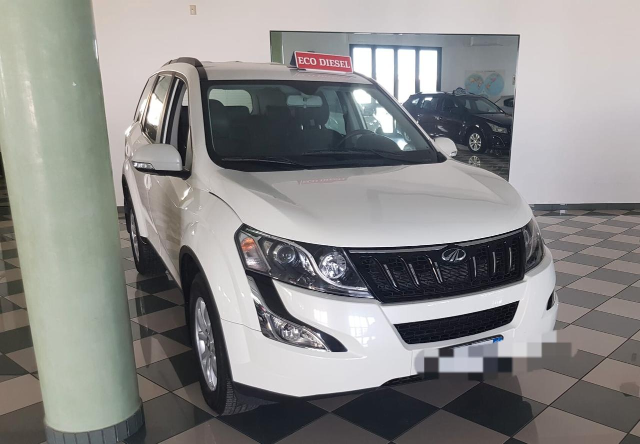 Mahindra XUV500 2.2 16V AWD W8 7 Posti