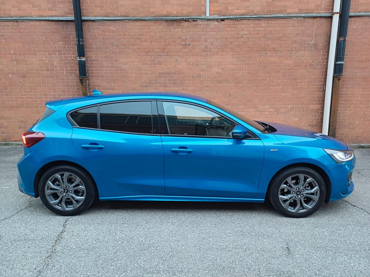 Ford Focus 1.0 EcoBoost Hybrid 125 CV Powershift 5p. ST-Line