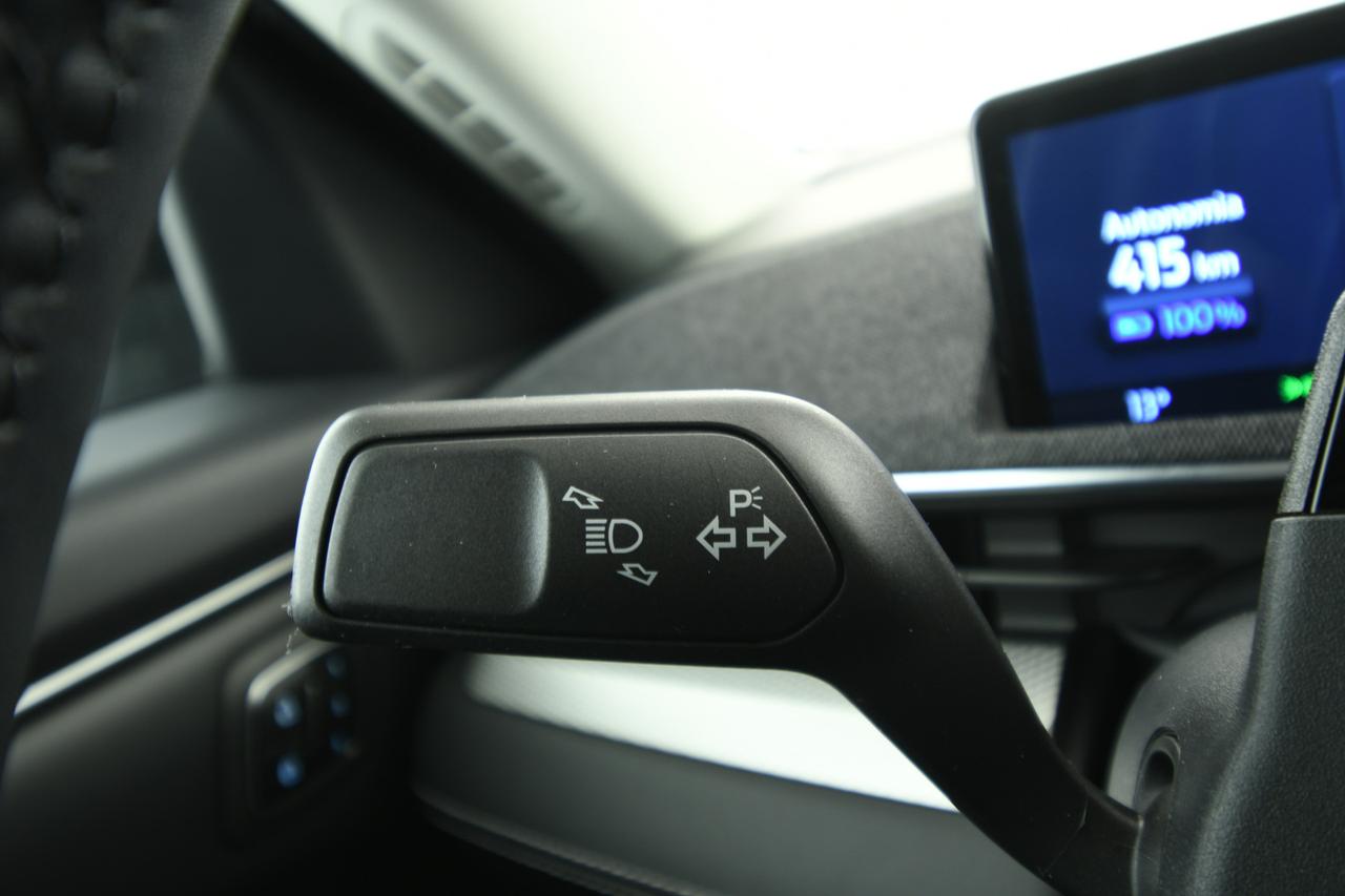 FORD Mustang Mach-e standard range rwd 269cv auto