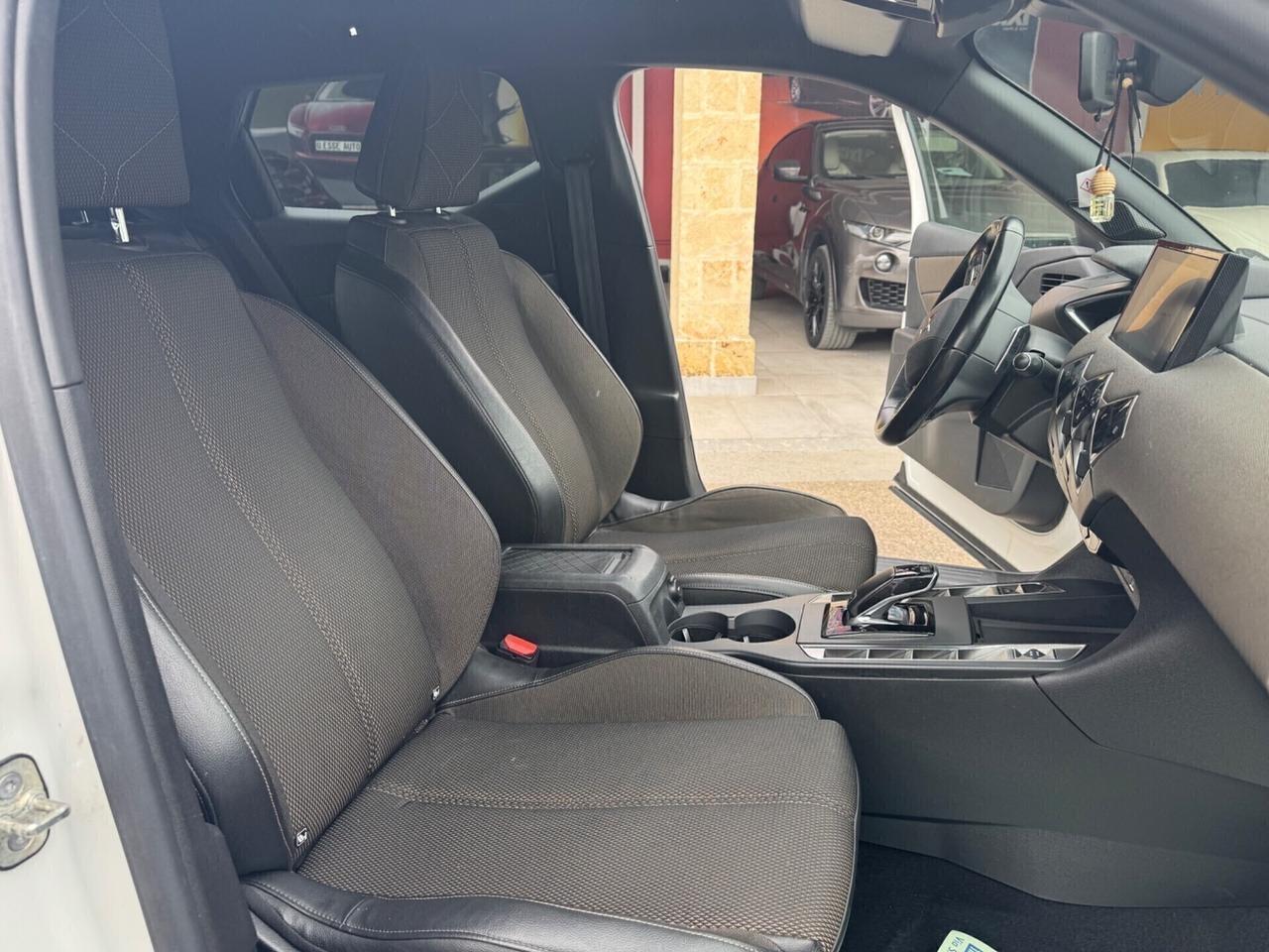 Ds DS3 Crossback BlueHDi 130 aut. So Chic retro