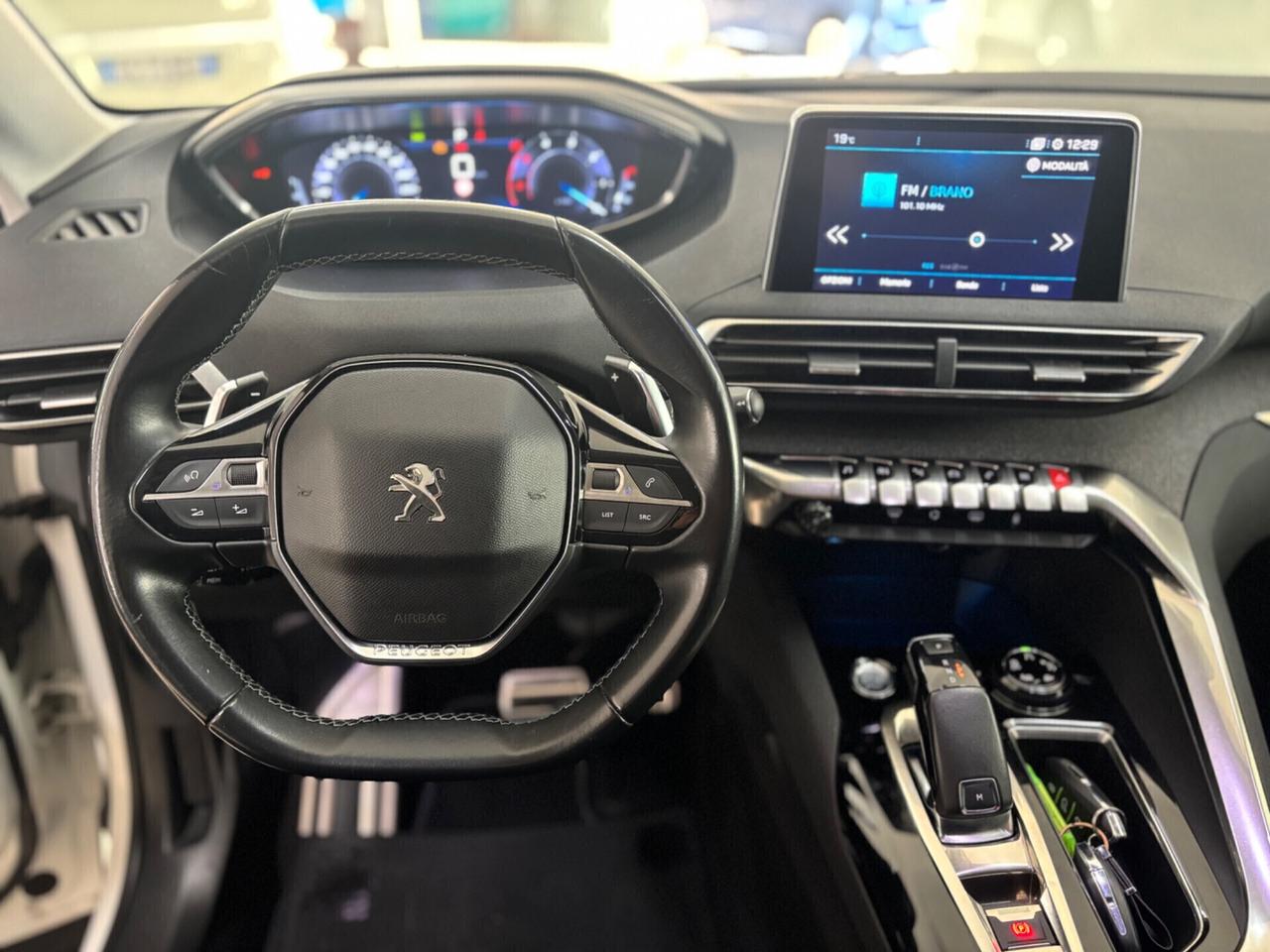 Peugeot 3008 BlueHDi 130 S&S EAT8 Crossway