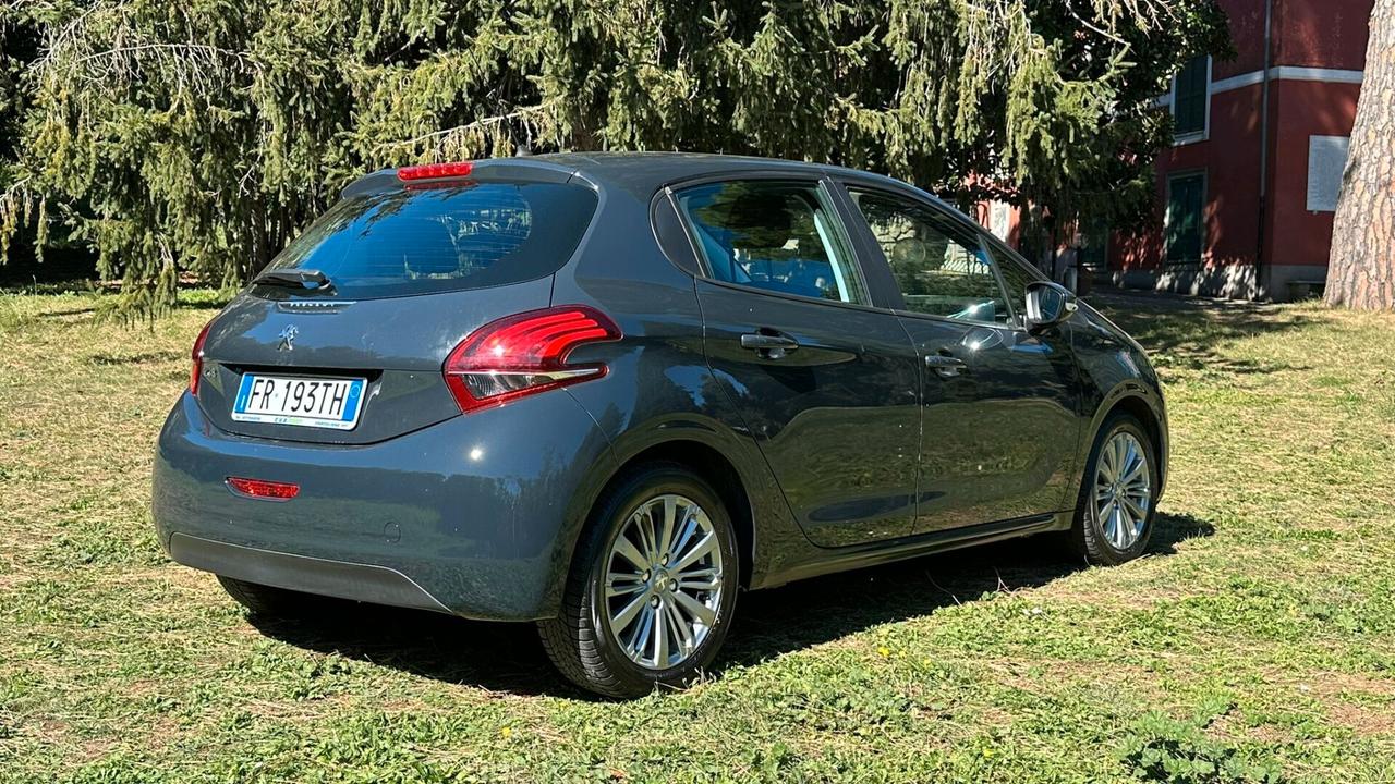 Peugeot 208 PureTech 82 5P Allure NEOP gpl 2018 LEGGI TESTO