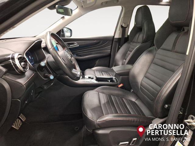 MG EHS Plug-in Hybrid Luxury