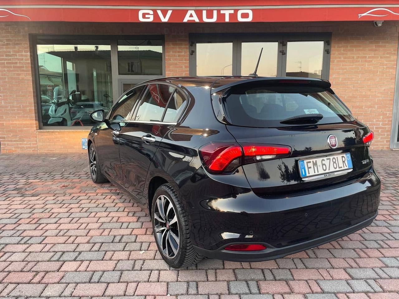 Fiat Tipo 1.3 Mjt Lounge