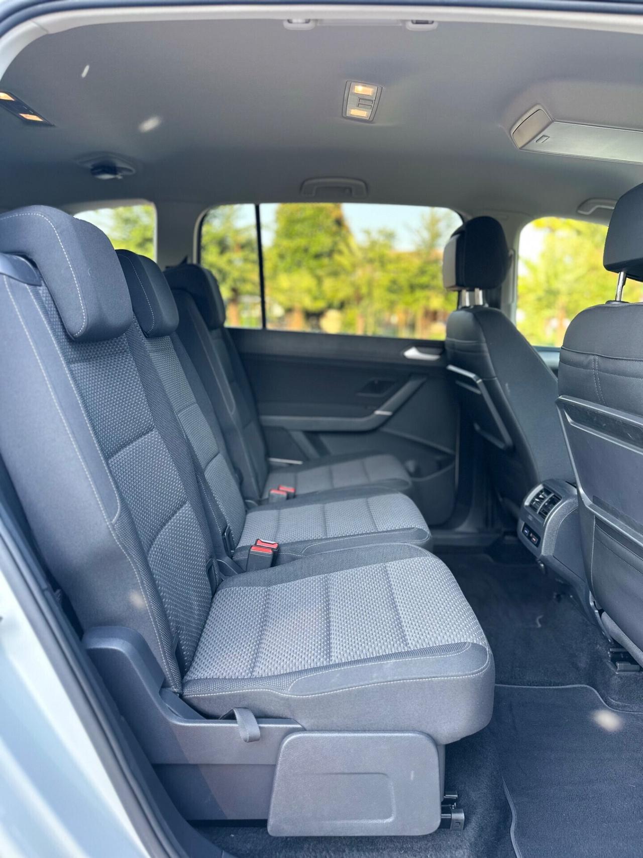 Volkswagen Touran 2.0 TDI 150 CV Executive BlueMotion 7POSTI