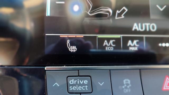 AUDI A6 Avant 40 S-tronic QUATTRO - PREDISP. GANCIO TRAINO