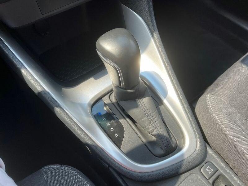 Toyota Yaris Hybrid Trend MY21
