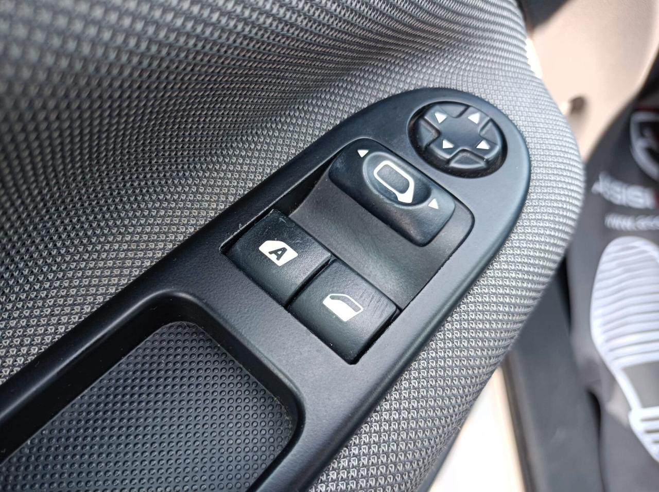 Citroen C3 Picasso C3 Picasso 1.4 VTi 95 GPL airdream Seduction