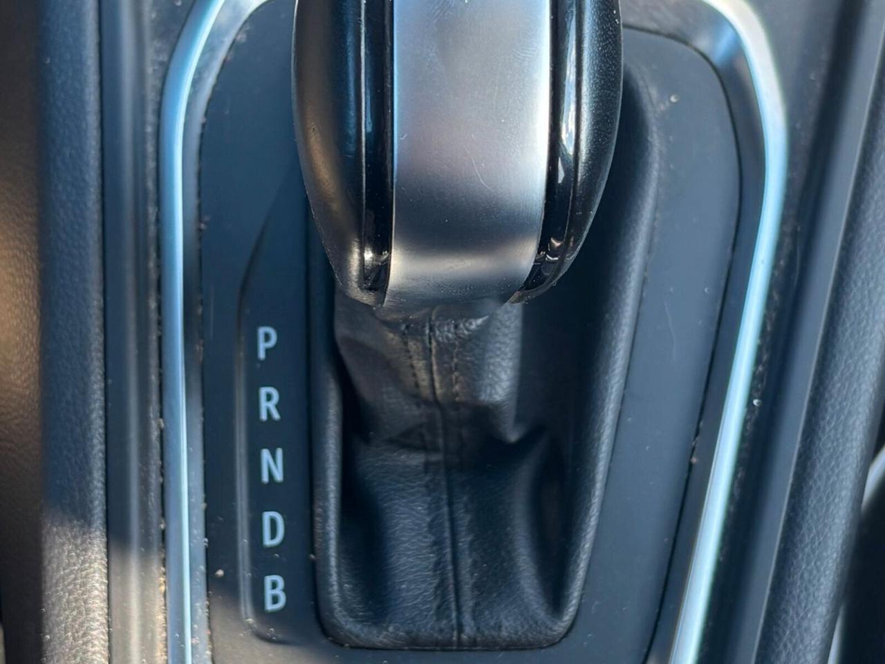 Renault Captur Full Hybrid E-Tech 145 CV Intens