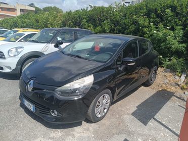 Renault Clio dCi 8V 75 CV Start&Stop 5 porte Energy Duel