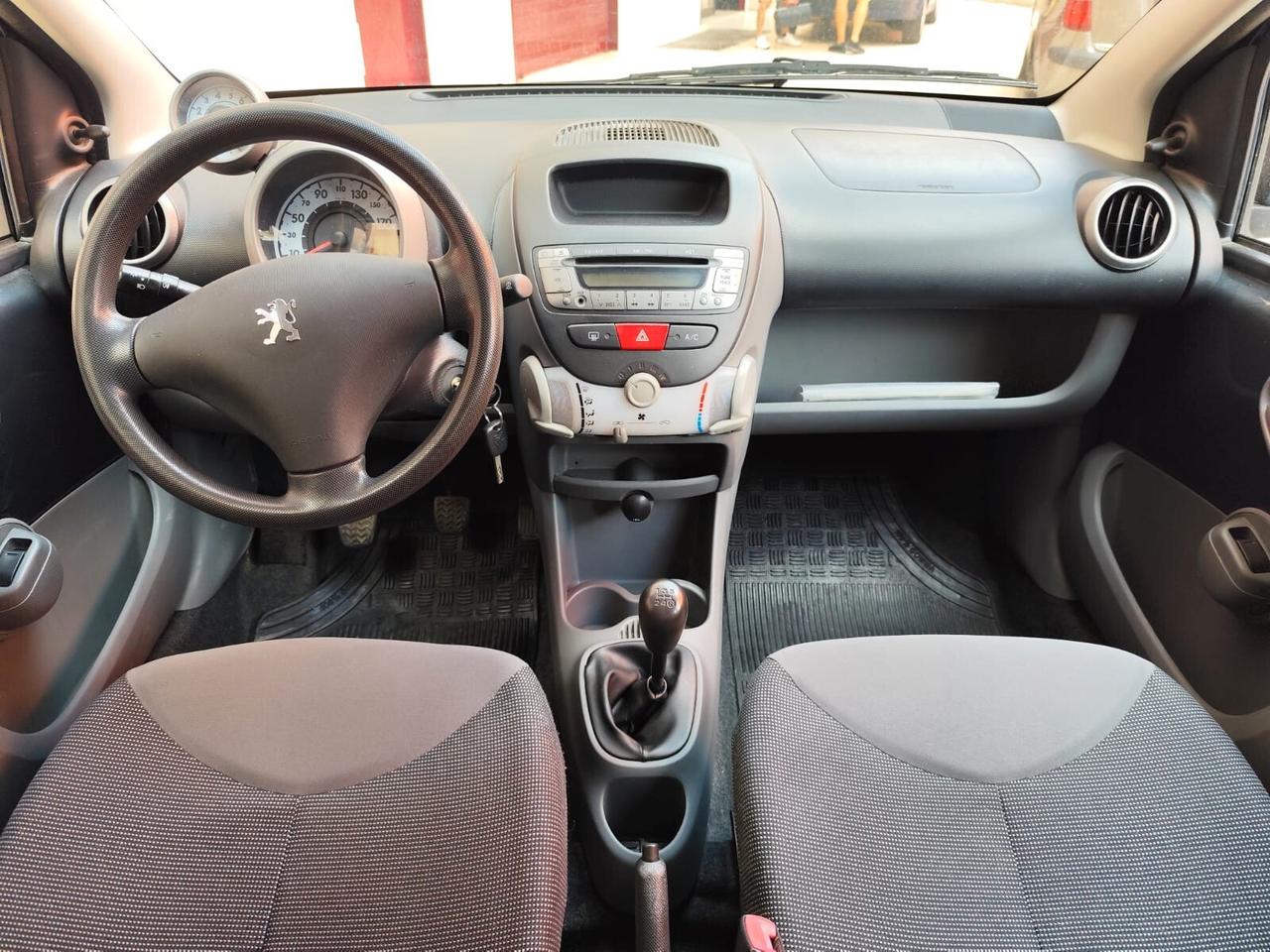 Peugeot 107 1.0 Benzina 68CV 5p.