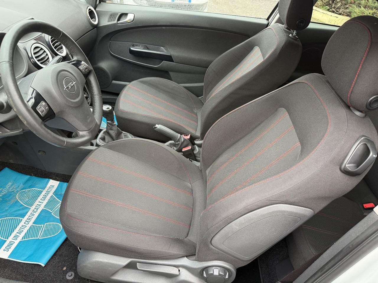 Opel Corsa 1.2 3 porte b-color bianca