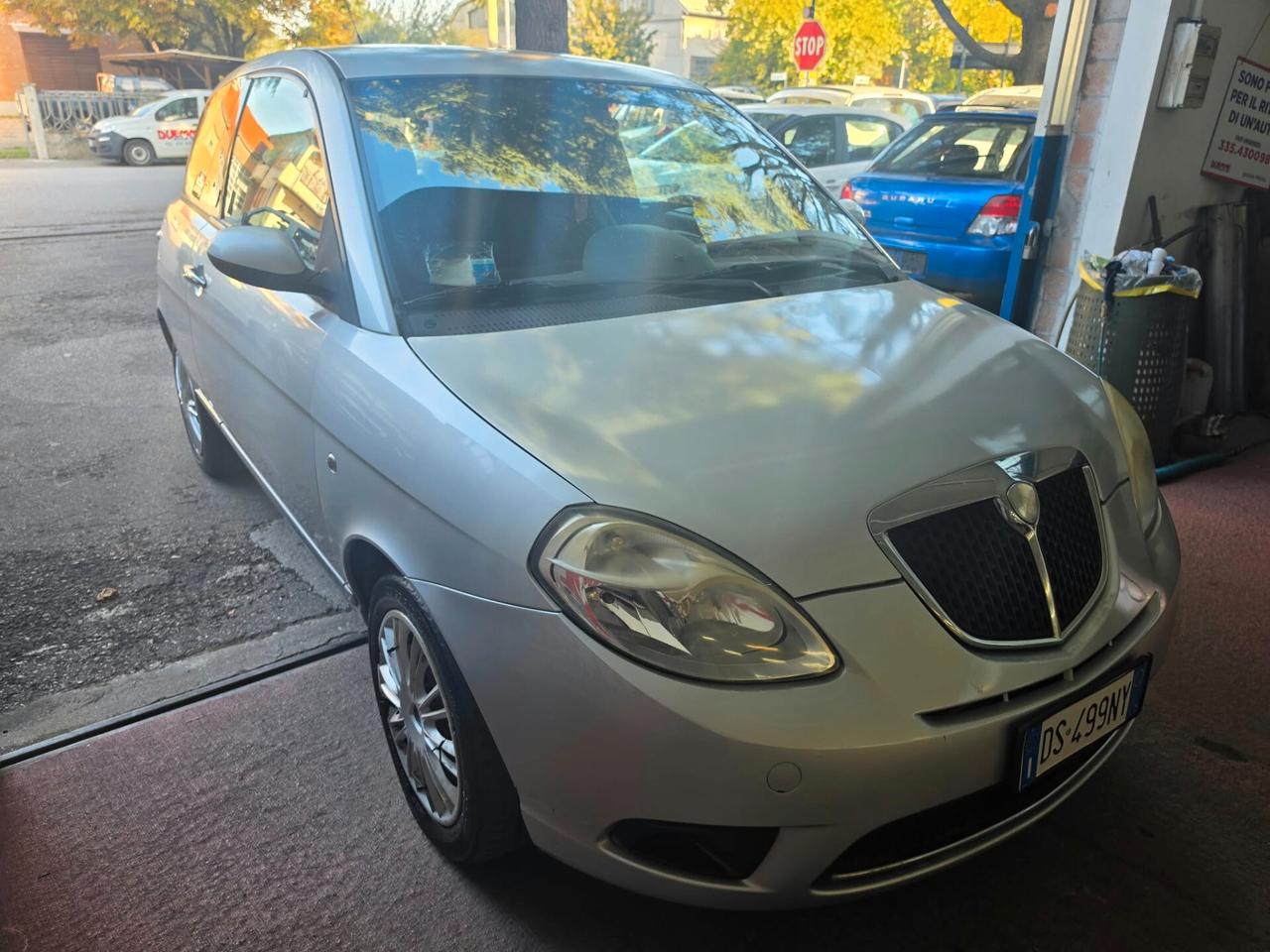 Lancia Ypsilon 1.3 MJT 75 CV Oro rate da 99,00
