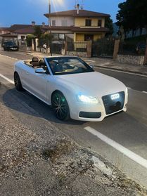Audi A5 Cabrio 2.0 TDI F.AP. Ambiente