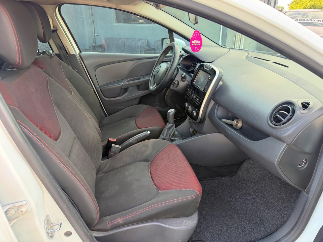 Renault Clio 1.2 75CV GPL 5 porte Wave garanzia 12 mesi
