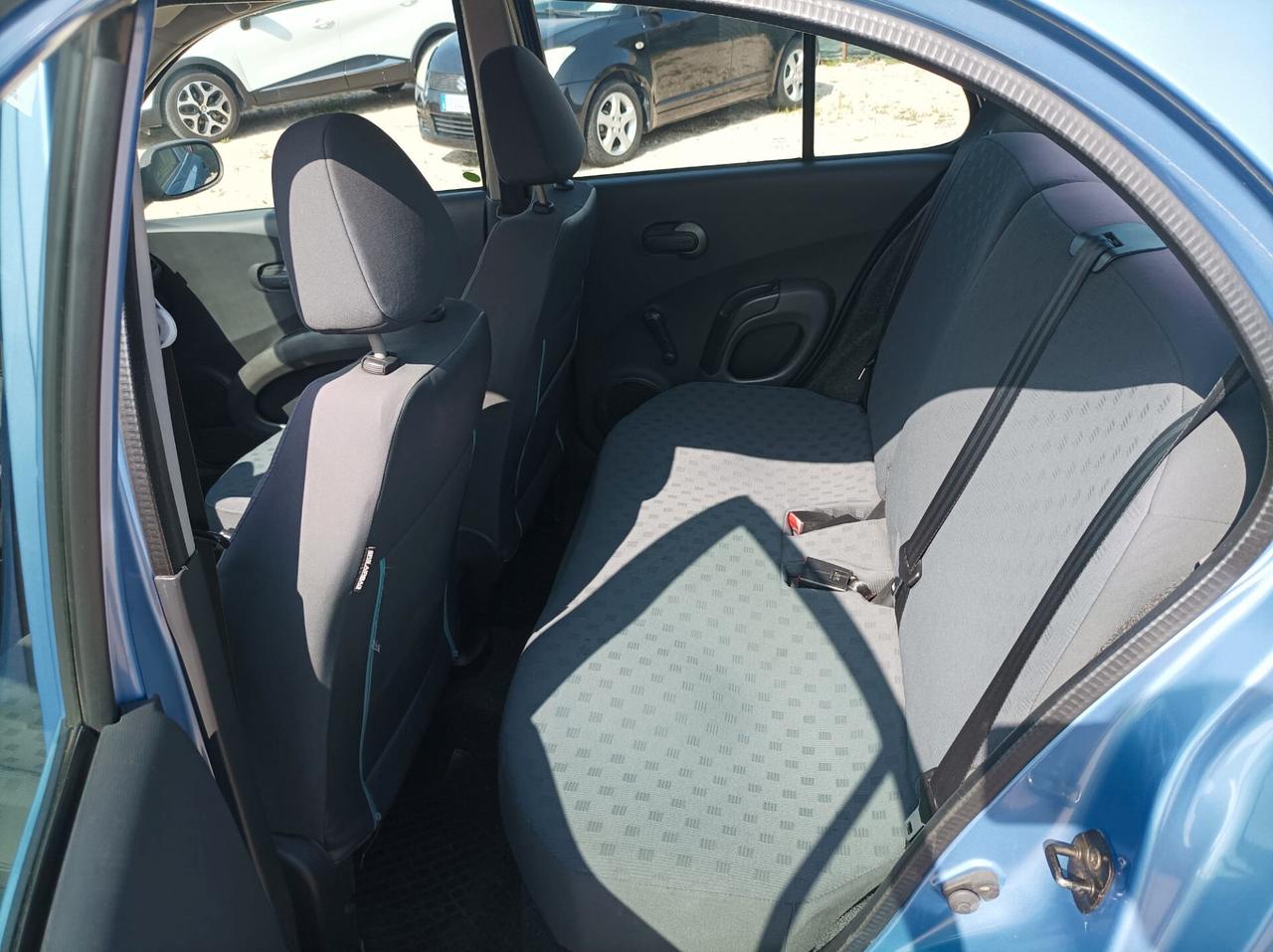 Nissan Micra 1.0 16V 5 porte Visia