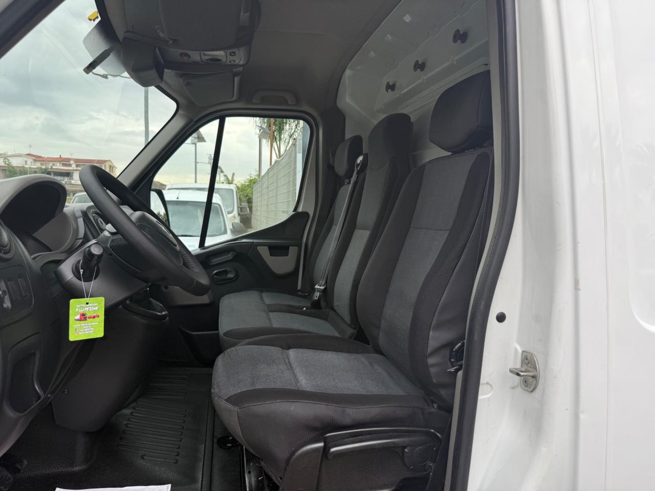 Renault Master 2.3 Diesel Tetto Alto passo Medio