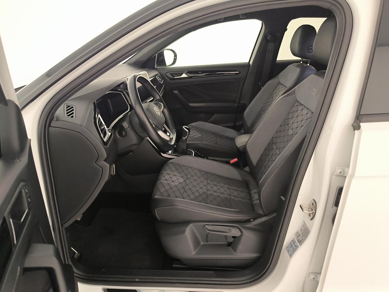 Volkswagen T-Roc 1.0 tsi r-line 110cv