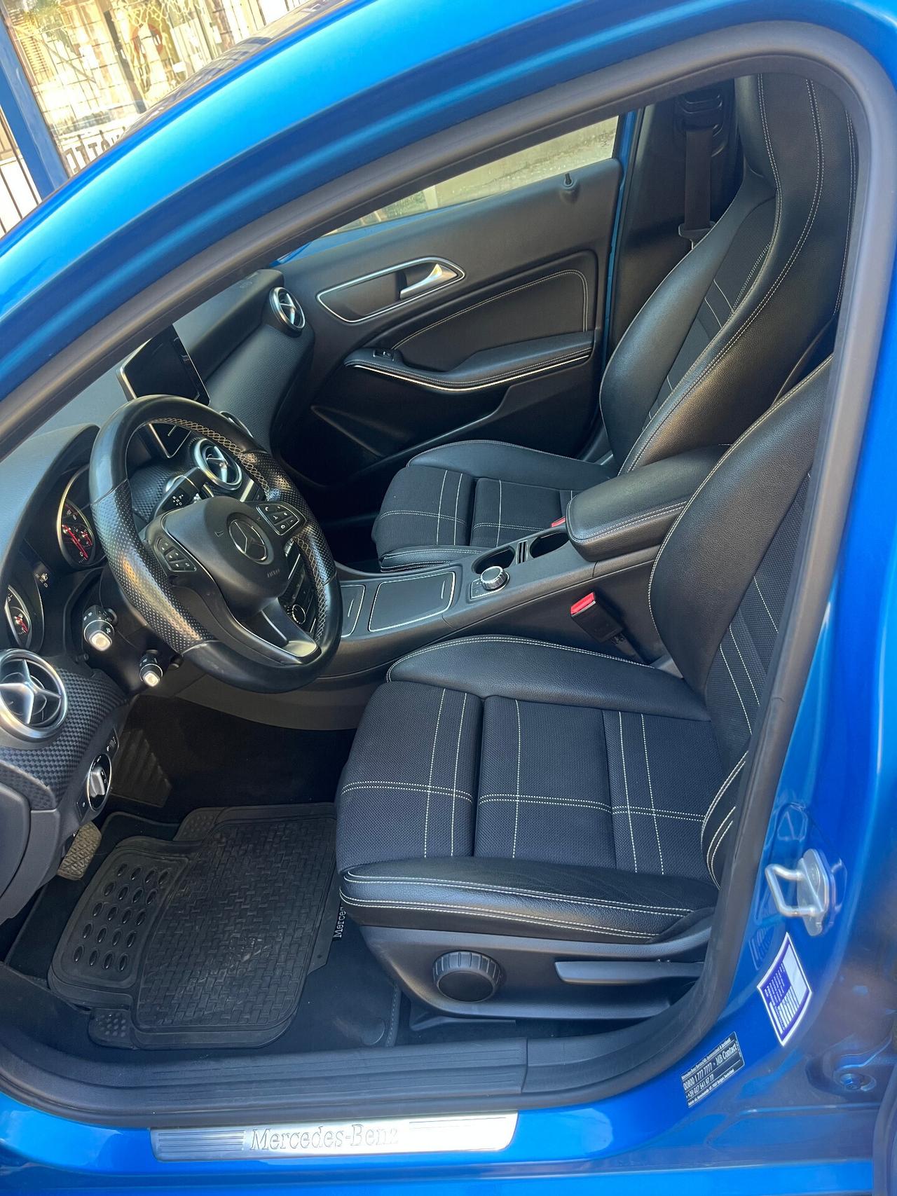 MERCEDES-BENZ A 180 D - AUTOMATIC PREMIUM CAMBIO AUTOMATICO