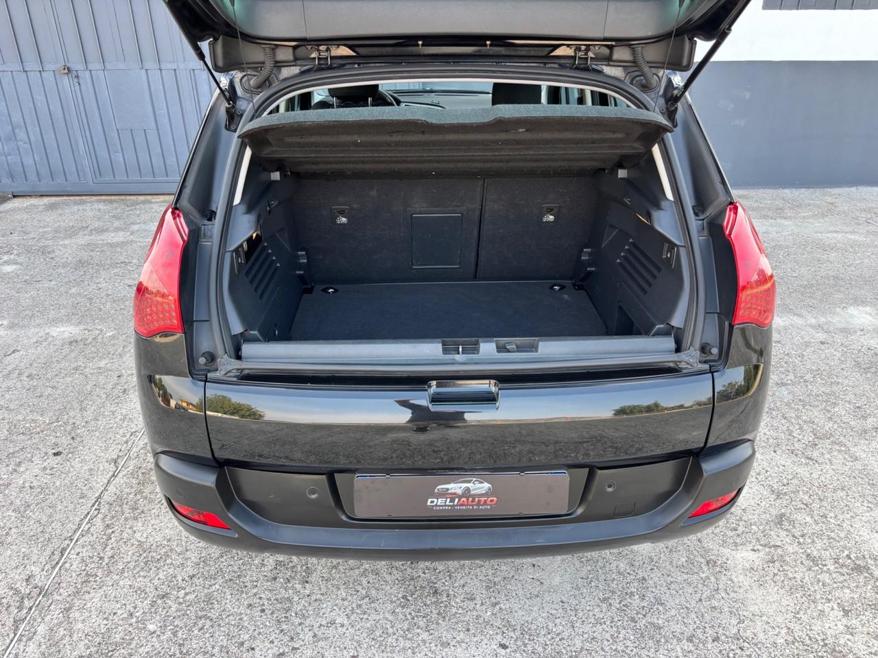 Peugeot 3008 1.6 HDi. Garanzia 12mesi. Neopatentati