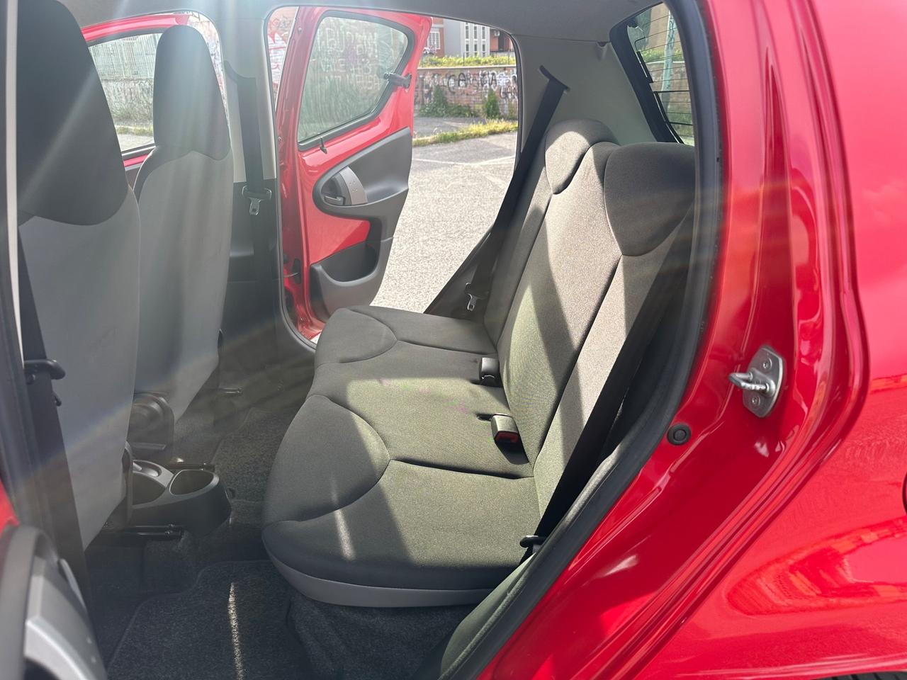 Toyota Aygo 1.0 5p Connect Navi *Neopatentati