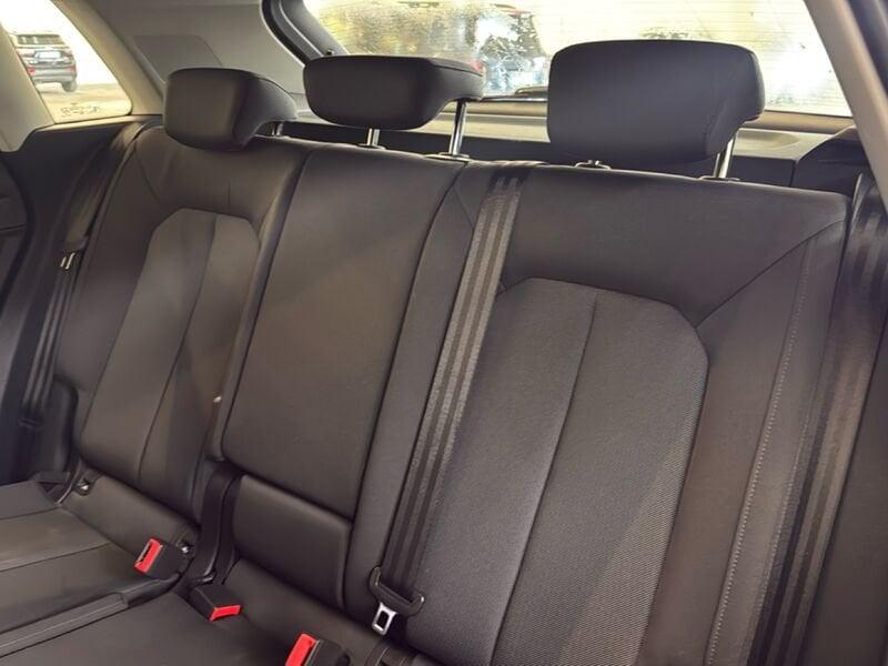 Audi Q3 35 TDI quattro S tronic Business Advanced