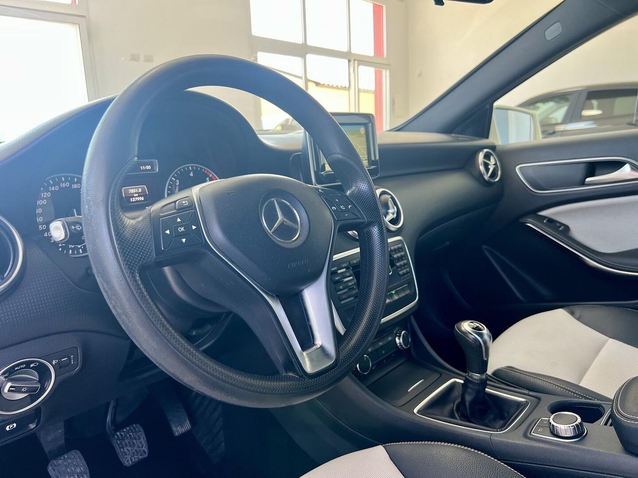 MERCEDES A 180 D BUSINESS NEOPATENTATI OK - 2015