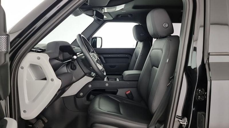 Land Rover Defender 110 3.0D I6 200 CV AWD Auto SE