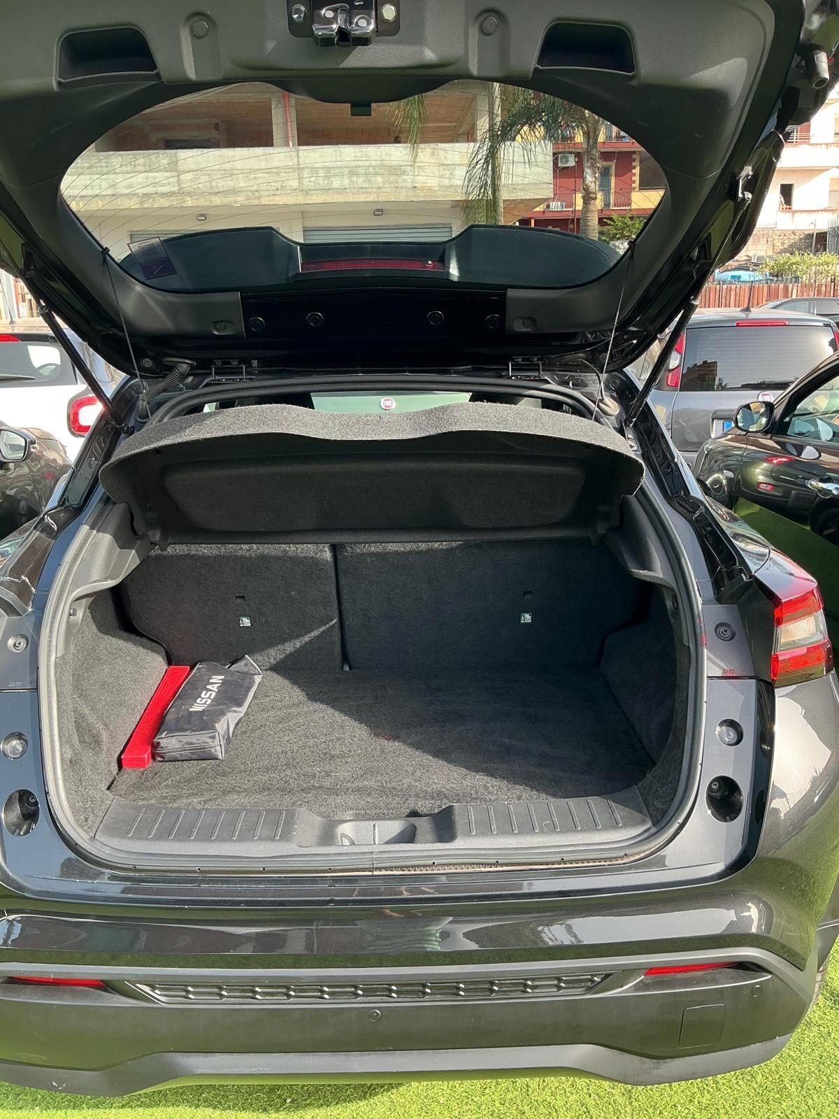 Nissan Juke 1.0 DIG-T 114 CV N-Connecta