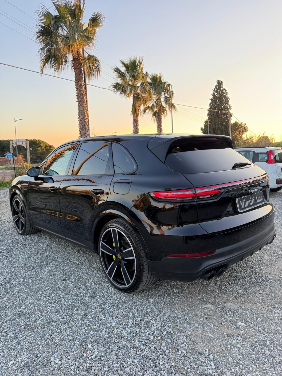 Porsche Cayenne 3.0v6 Hybrid 462cv full optional