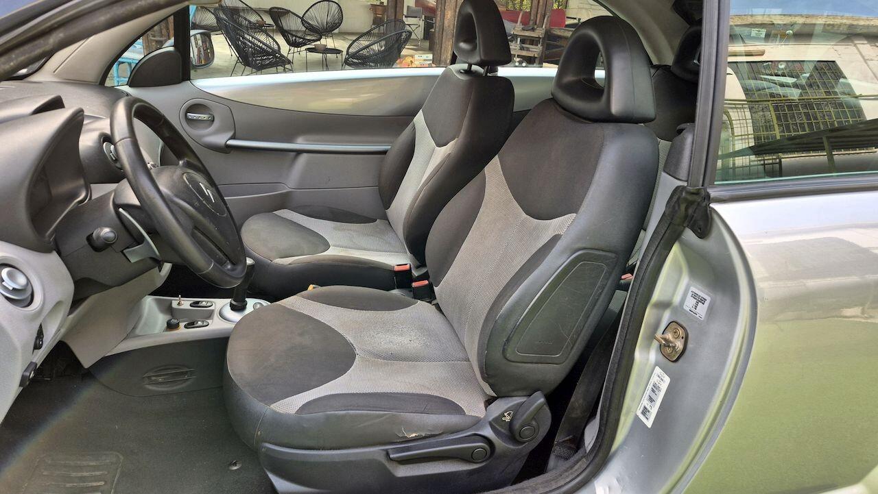Citroen C3 Pluriel 1.6 GPL – 2004 - SUMMER PRICE