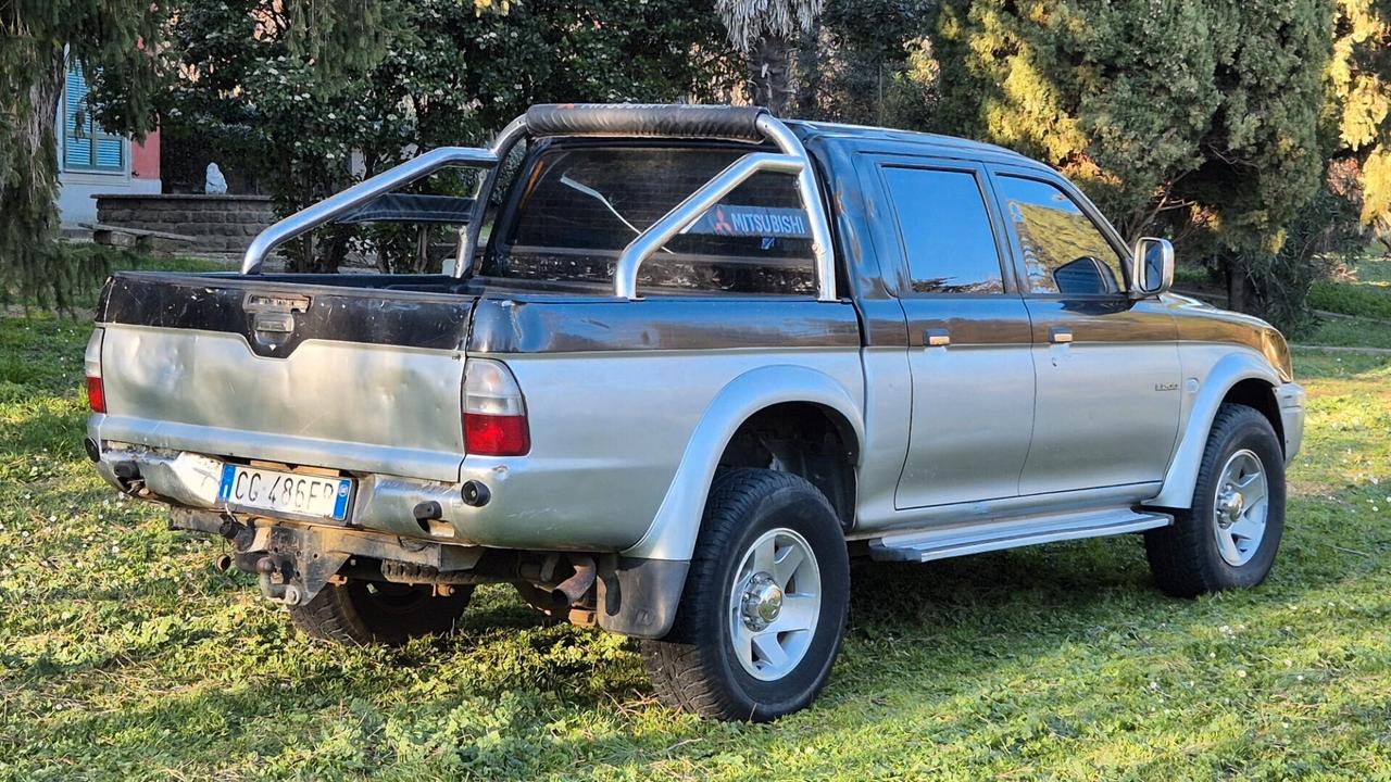 Mitsubishi L200 2.5 TDI 4WD Double Cab 2003 LEGGI TESTO