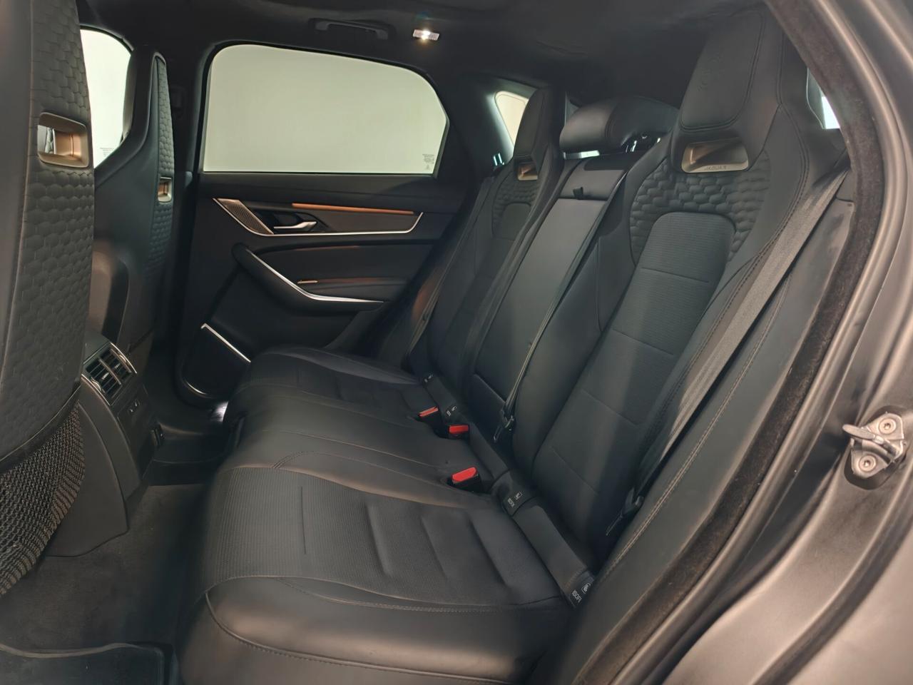 Jaguar F-Pace 5.0 V8 550 CV AWD aut. Edition 1988