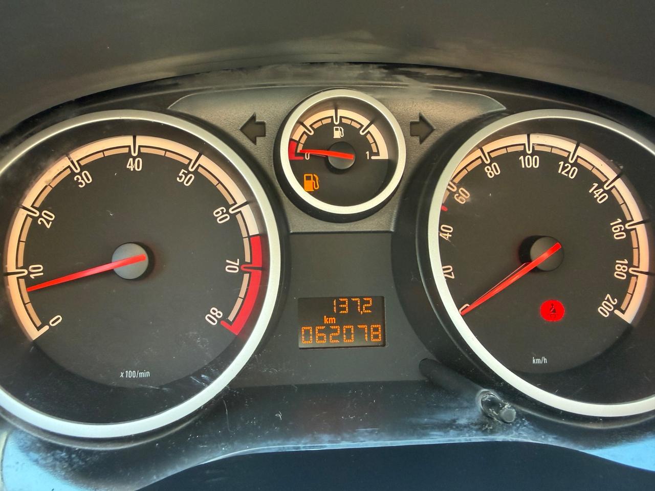 Opel Corsa 1.2 5 porte Easytronic Club