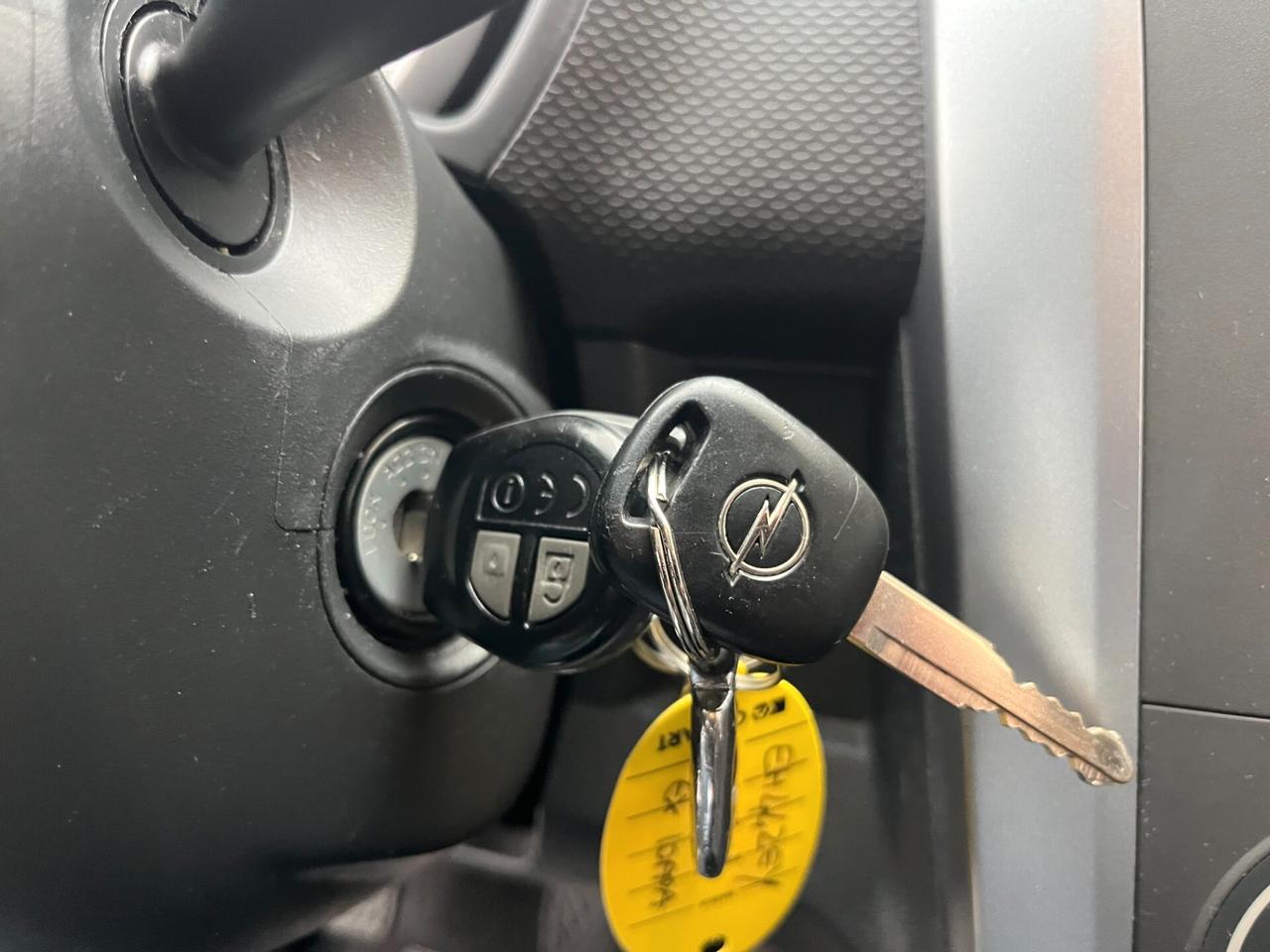 Opel Agila 1.0 12V 68CV Enjoy Km 70.000