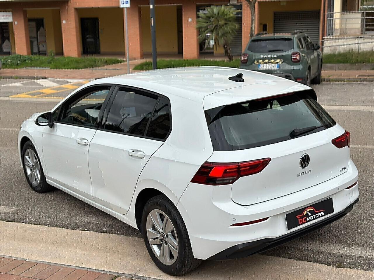 Volkswagen Golf 1.0 eTSI EVO DSG Life -USATO GARANTITO-